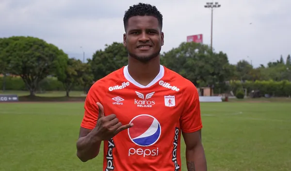 A Aldair Rodríguez le pusieron un nuevo apodo en Colombia