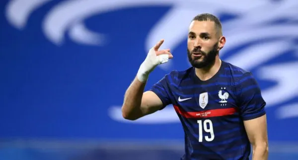 Benzema es uno de los mejores delanteros del mundo