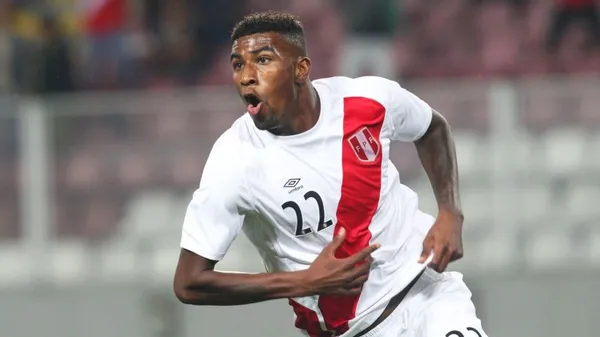 Carlos Ascues, empieza a tener minutos de juego en Alianza Atlético de Sullana y no sería nada descabellado ver al Patrón nuevamente defender los colores de la Blanquirroja