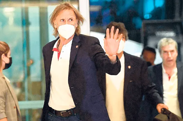 Con la salida de Ricardo Gareca muchos se preguntan sobre quién tomará su lugar