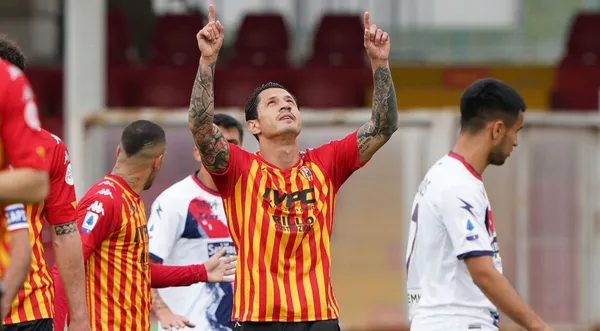 Dos históricos de Italia se pelean por Gianluca Lapadula
