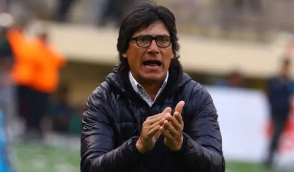El director técnico, Ángel Comizzo insiste en la participación de Rafael Guarderas en su 11 inicial
