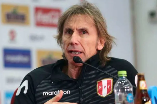 El entrenador de la Selección Peruana, Ricardo Gareca, se excusó por la derrota aparatosa ante Colombia.