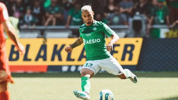 El jugador no pensaría renovar su vínculo con el equipo francés