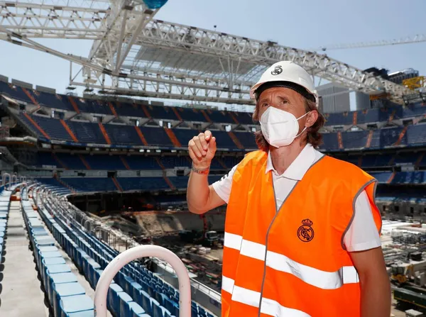 El parecido que tiene el DT peruano y mediocampista del Real Madrid es inminente.
