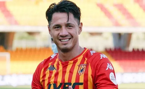 El Real Valladolid ya espera por su nuevo delantero quien llega procedente del Udinese, Cristo González le abre la puerta a la llegada de Gianluca Lapadula