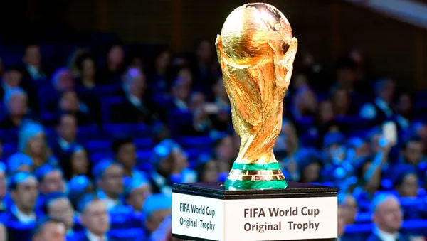 En la historia de los mundiales, muchas selecciones poderosas han clasificado, por lo que, dos continentes compiten en ver cuál es el más campeón del mundo