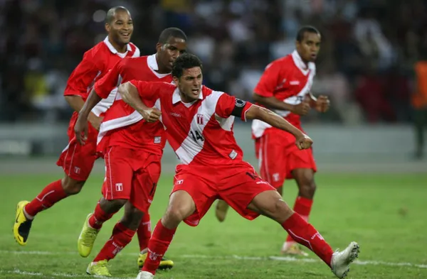 Ex jugador peruano es rostro de la Federación Peruana de Fútbol