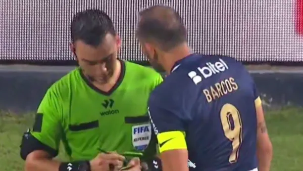 Expulsión a Hernán Barcos (Foto: Captura L1 Max).