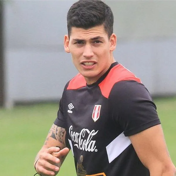Iván Bulos anunció su retiro del fútbol profesional debido a la grave lesión que sufrió hace poco