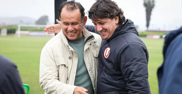 Juan Reynoso estuvo presente en los entrenamientos de Universitario en Campo Mar