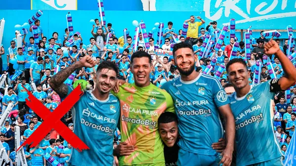 Jugadores de Sporting Cristal celebrando el triunfo de ayer vs Sport Huancayo