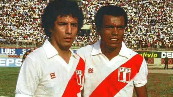 Jugadores peruanos que brillaron a nivel de clubes como en la Selección Peruana
