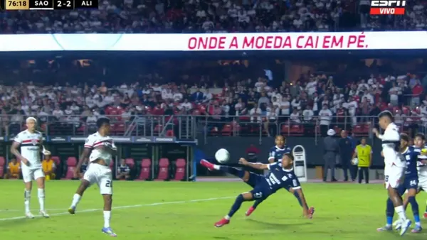 Kevin Quevedo marcó un golazo ante Sao Paulo (Foto: Captura ESPN).