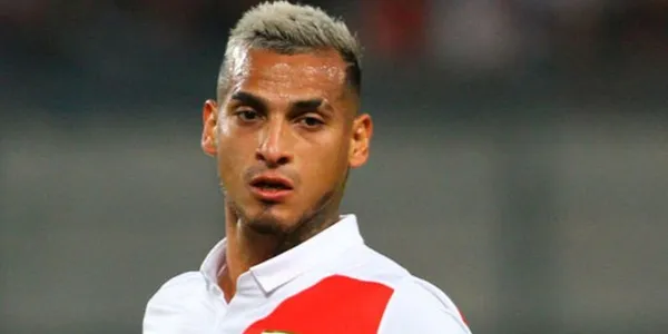 Miguel Trauco no tiene minutos jugados en esta temporada en el Saint-Étienne, es el único habitual titular que no ha tenido minutos con su club.