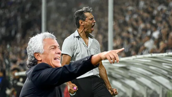 Néstor Gorosito - Fabián Bustos (Foto: X de La Liga 1)