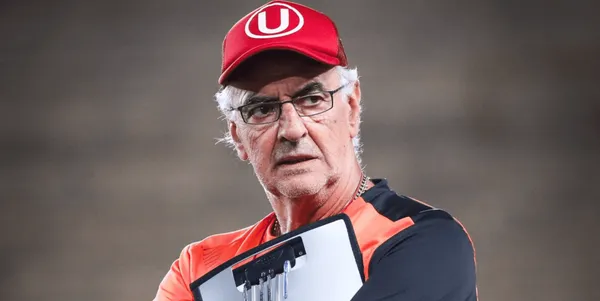 Ni llegó a jugar en Universitario de Deportes y ya se va del club