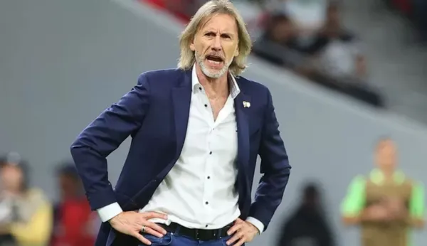No es Reynoso, técnico estaría en carpeta de la FPF si es que el ‘Tigre’ decide irse