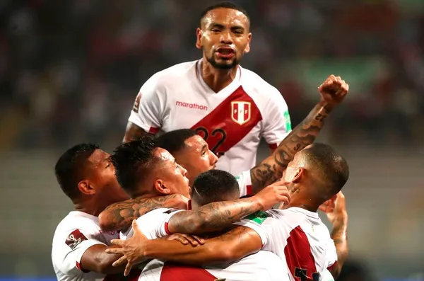 No hay mejor forma que disfrutar por doble al marcar y ser convocado a la Selección Peruana