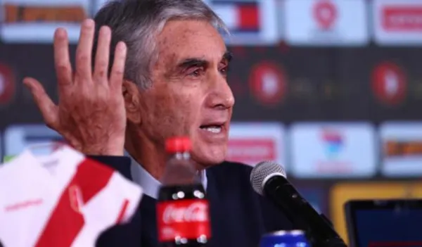 Oblitas fue el encargado de traer a Gareca a Perú