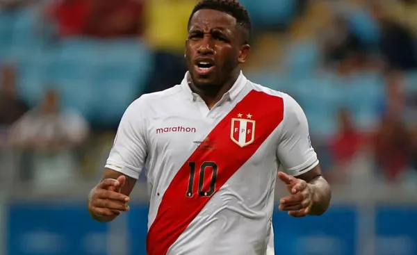 Peruano no la pasa bien en su club