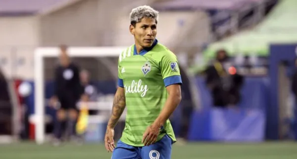 Raúl Ruidíaz estuvo presente en el equipo peruano, por lo que, al terminar su participación en los amistosos, voló a Seattle para integrar su equipo