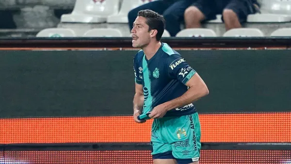 Santi Ormeño está muy cerca de ser cedido a Pachuca por sus pocos minutos.