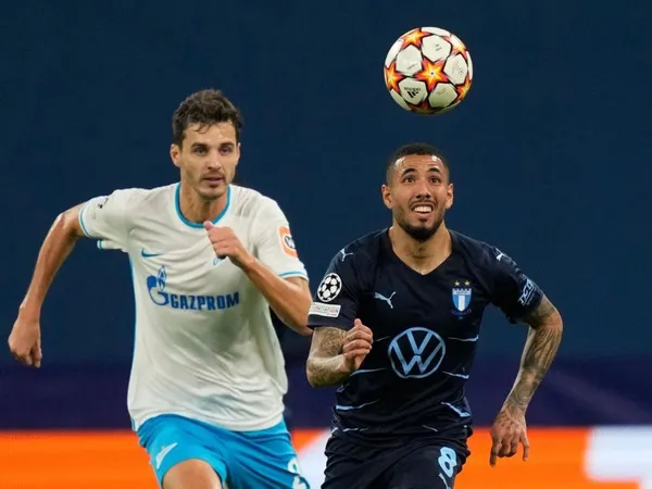 Volante peruano jugó de titular