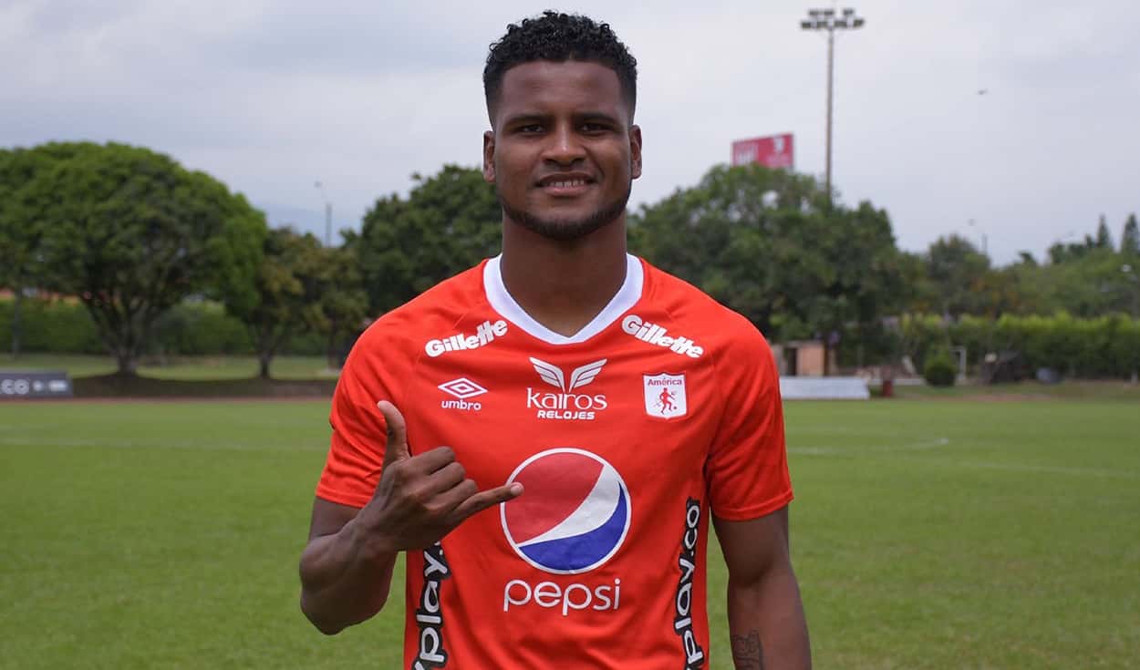 A Aldair Rodríguez le pusieron un nuevo apodo en Colombia