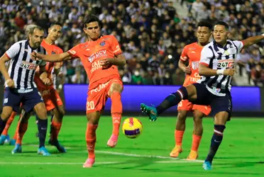 A pesar de que es un mal jugador, no tienen otra opción que usarlo ya que no hay nada más para el puesto