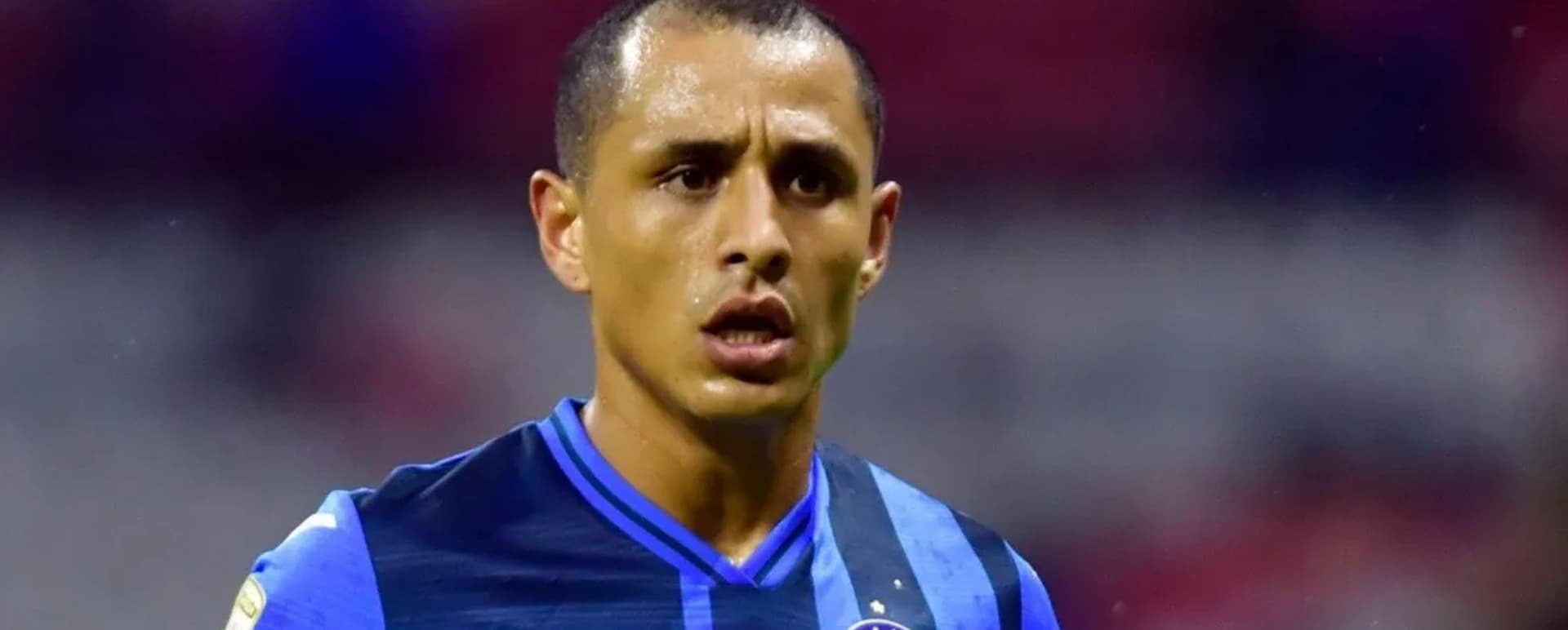 A pesar de que 'Yoshi' fue el mayor señalado en estos últimos partidos, en México siempre tendrá el respaldo de su club.