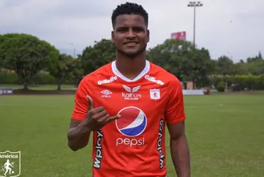 Aldair Rodríguez tuvo un debut discreto con América de Cali en el fútbol colombiano