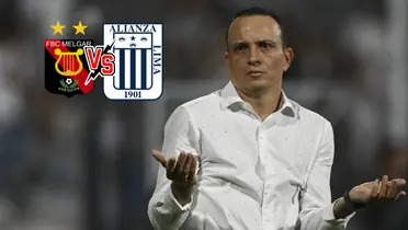 Alejandro Restrepo con las manos levantadas