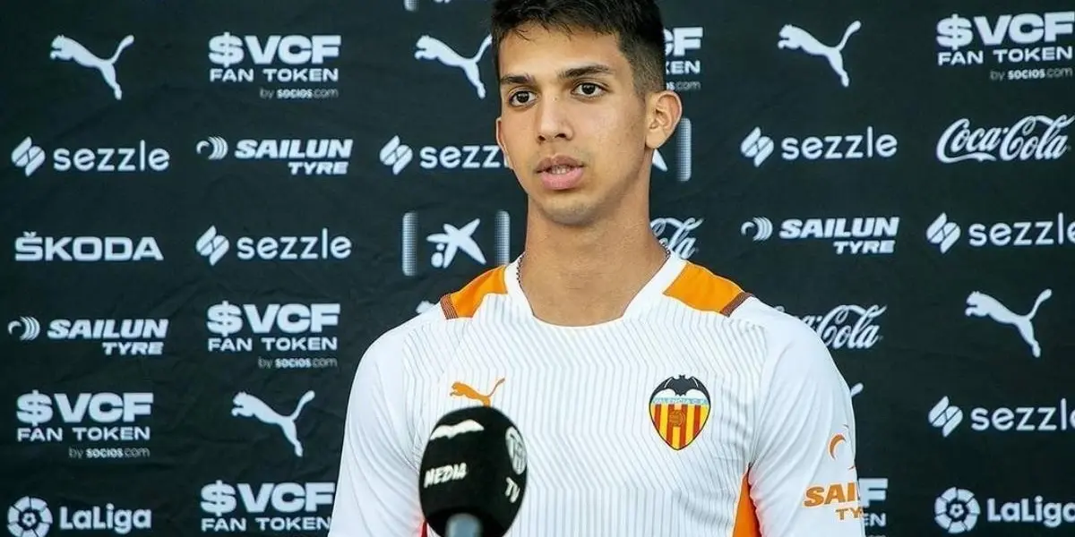 Alessandro Burlamaqui, Matteo Pérez y Yannick Filipovic la rompen con sus clubes en Europa y pintan para ser parte de la Selección Nacional en el futuro.