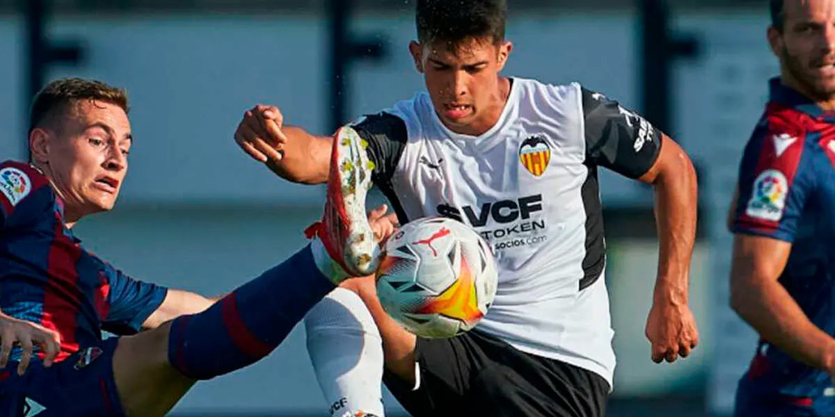 Alessandro Burlamaqui terminará el año sin debutar profesionalmente