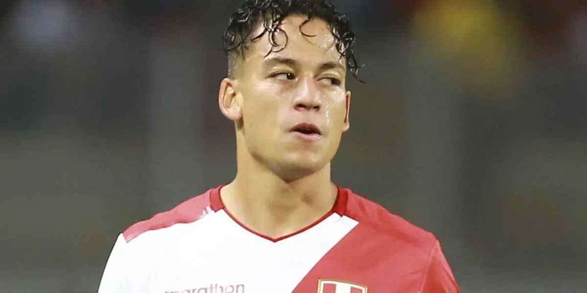 Alex Robertson posee raíces peruanas, pero empezaría a tomar en cuenta a la Selección Inglesa por la falta de contacto por parte de la Federación Peruana de Fútbol.