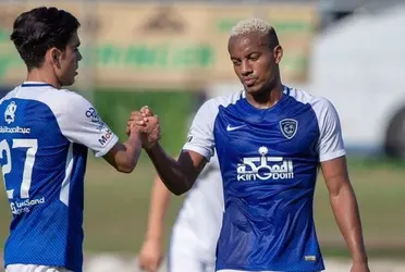 André Carrillo prefirió ir a jugar en Arabia que militar en Europa. Ahora tendrá que pasar por esto