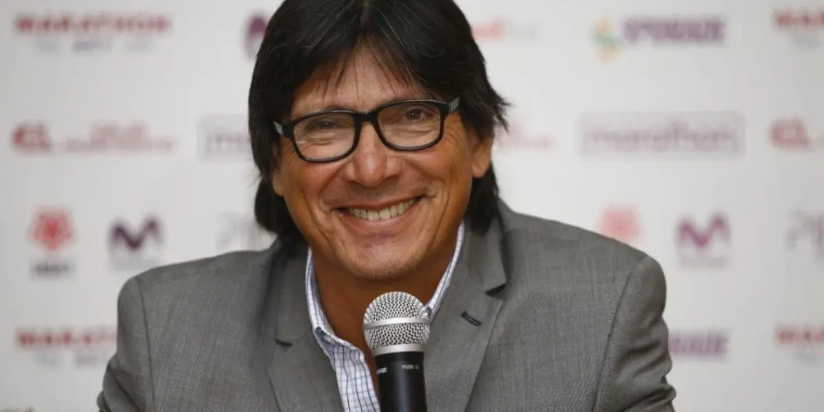 Ángel Comizzo figura con un contrato en Universitario de Deportes, donde gana 35 mil dólares mensuales.