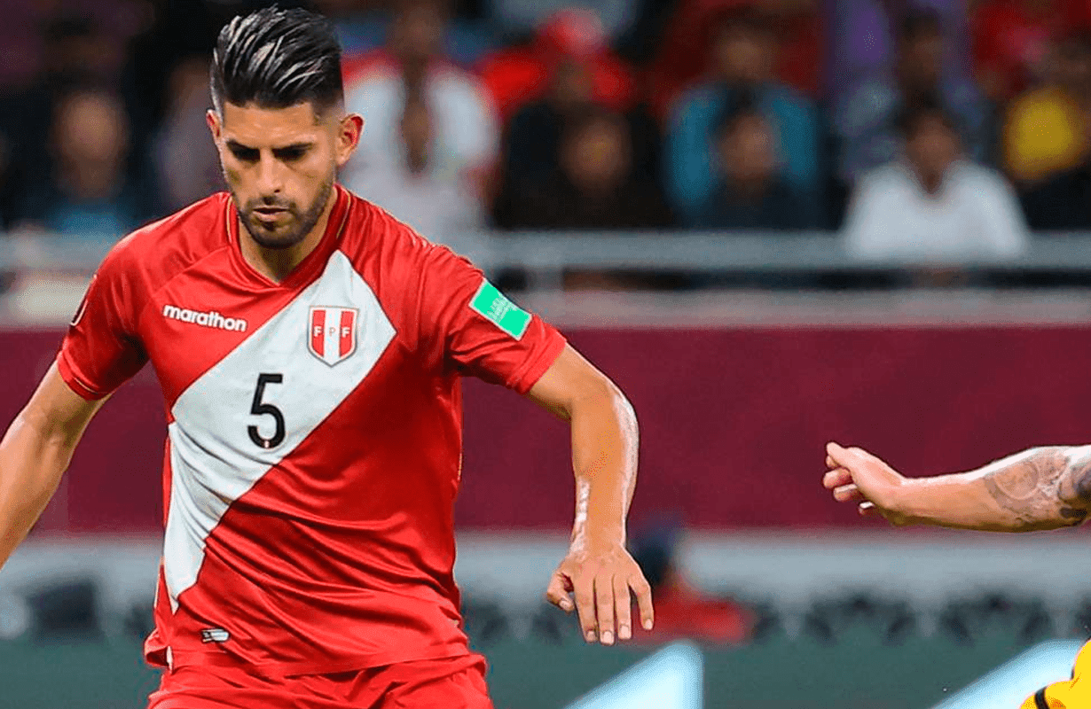 Carlos Zambrano podría perder el puesto de titular en la Selección Peruana