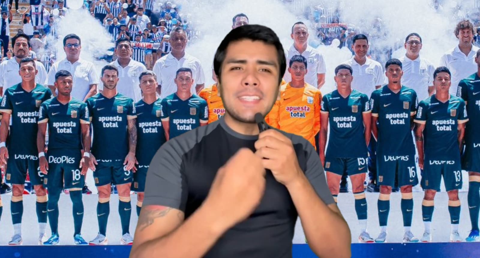 Cecilio Waterman fue aplaudido en su presentación en la Noche Blanquiazul 2024