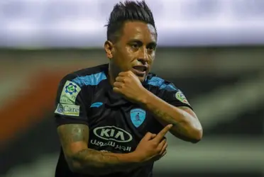 Christian Cueva fue uno de los jugadores más destacados en el último partido del Al Fateh pero fue sustituido.