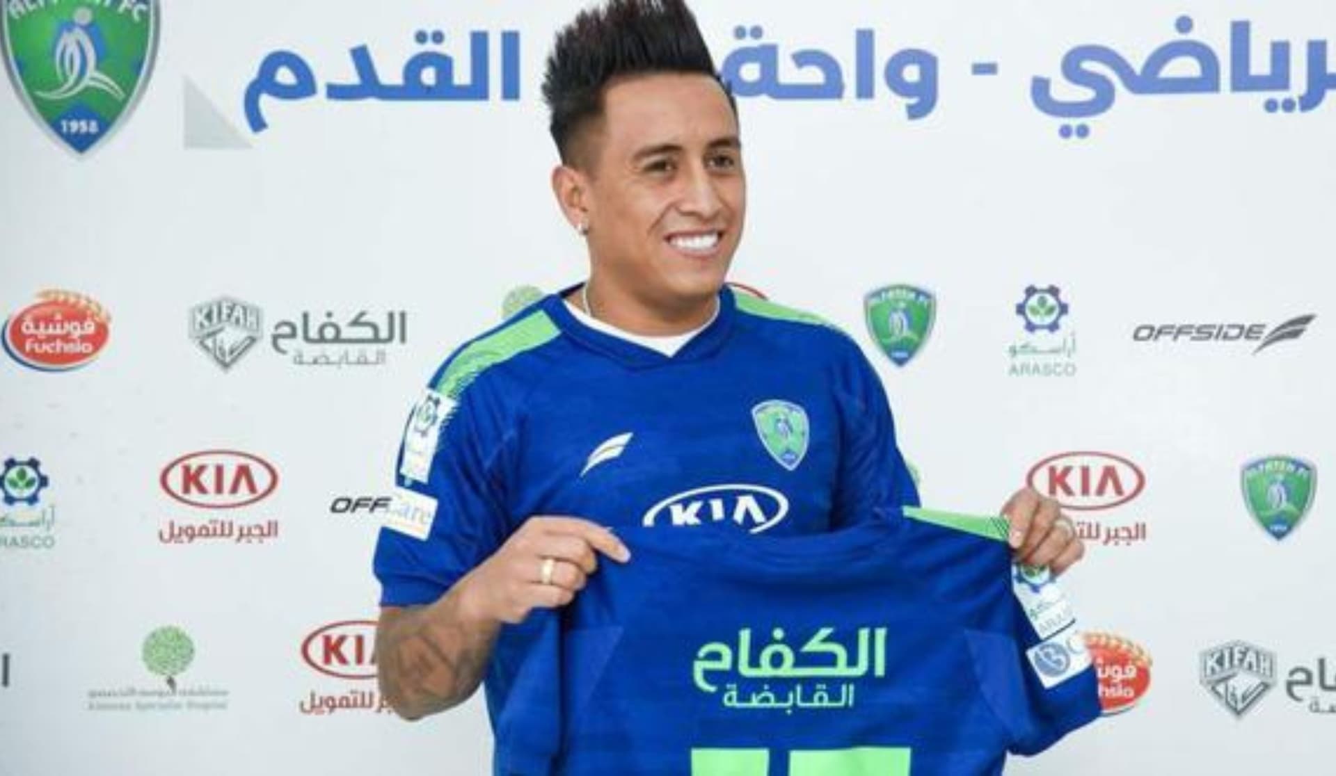 Christian Cueva terminaría su contrato con el equipo a fines de mes