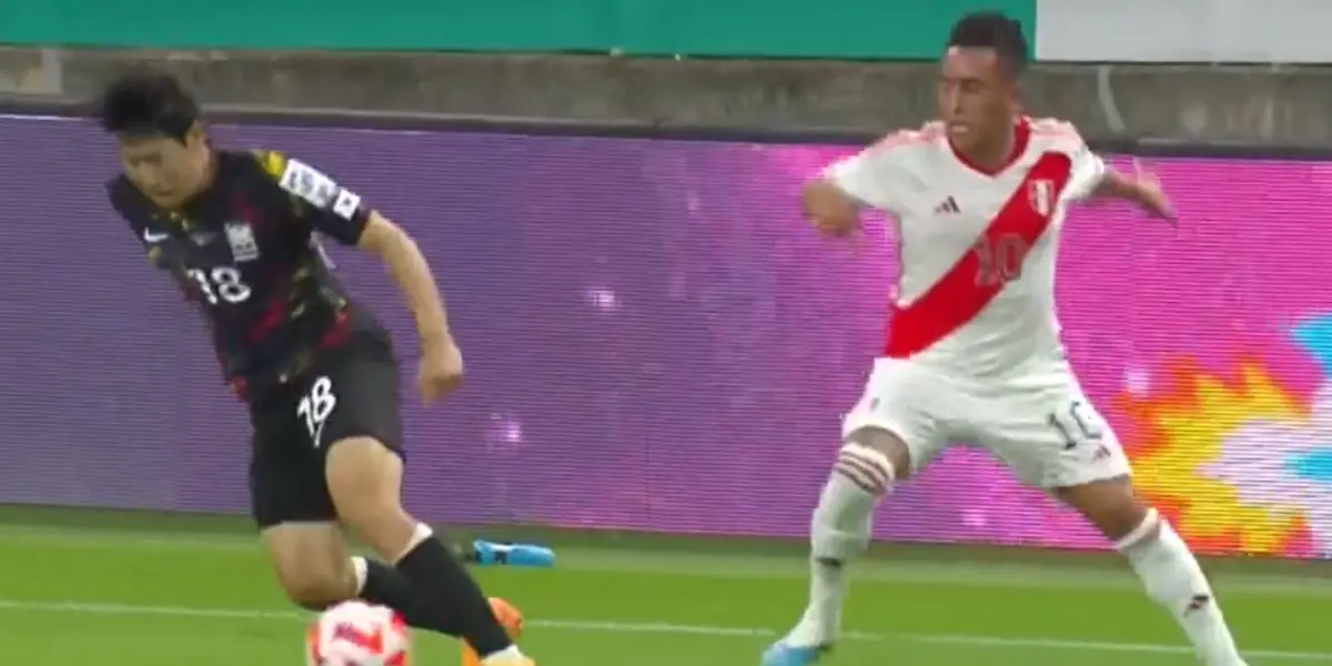 Christian Cueva tuvo una jugada en la que quedó muy mal parado ante Corea del Sur