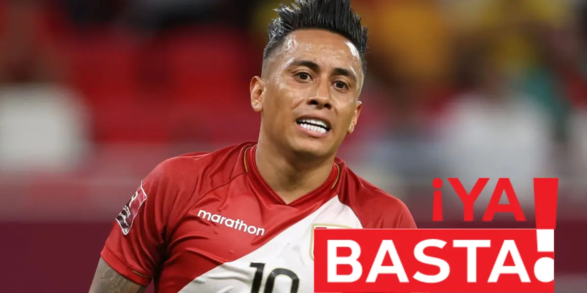 Christian Cueva vistiendo la camiseta de la Selección Peruana