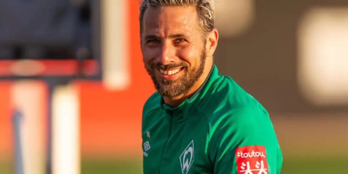 Claudio Pizarro apostó por una nueva faceta en su vida en Alemania.