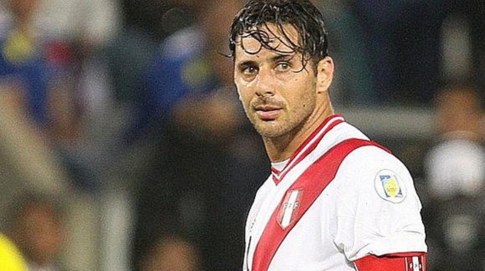 Claudio Pizarro estuvo con Perú en Barcelona