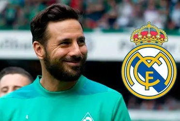 Claudio Pizarro fue pretendido por muchos equipos en el fútbol internacional entre ellos se encontraba el Real Madrid.