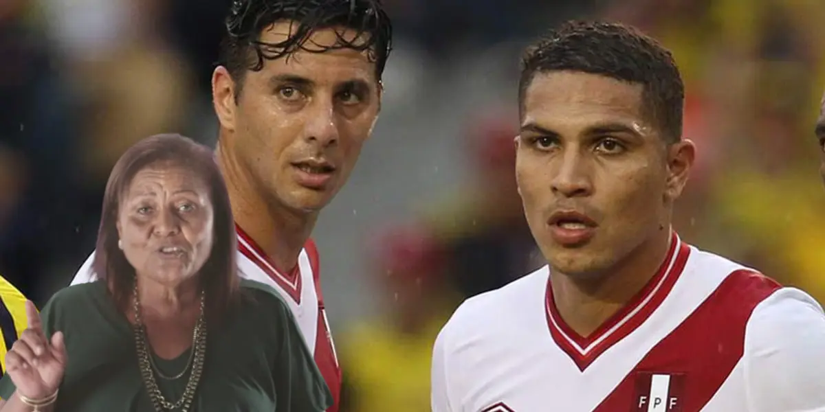 Claudio Pizarro y Paolo Guerrero jugando por la Selección Peruana