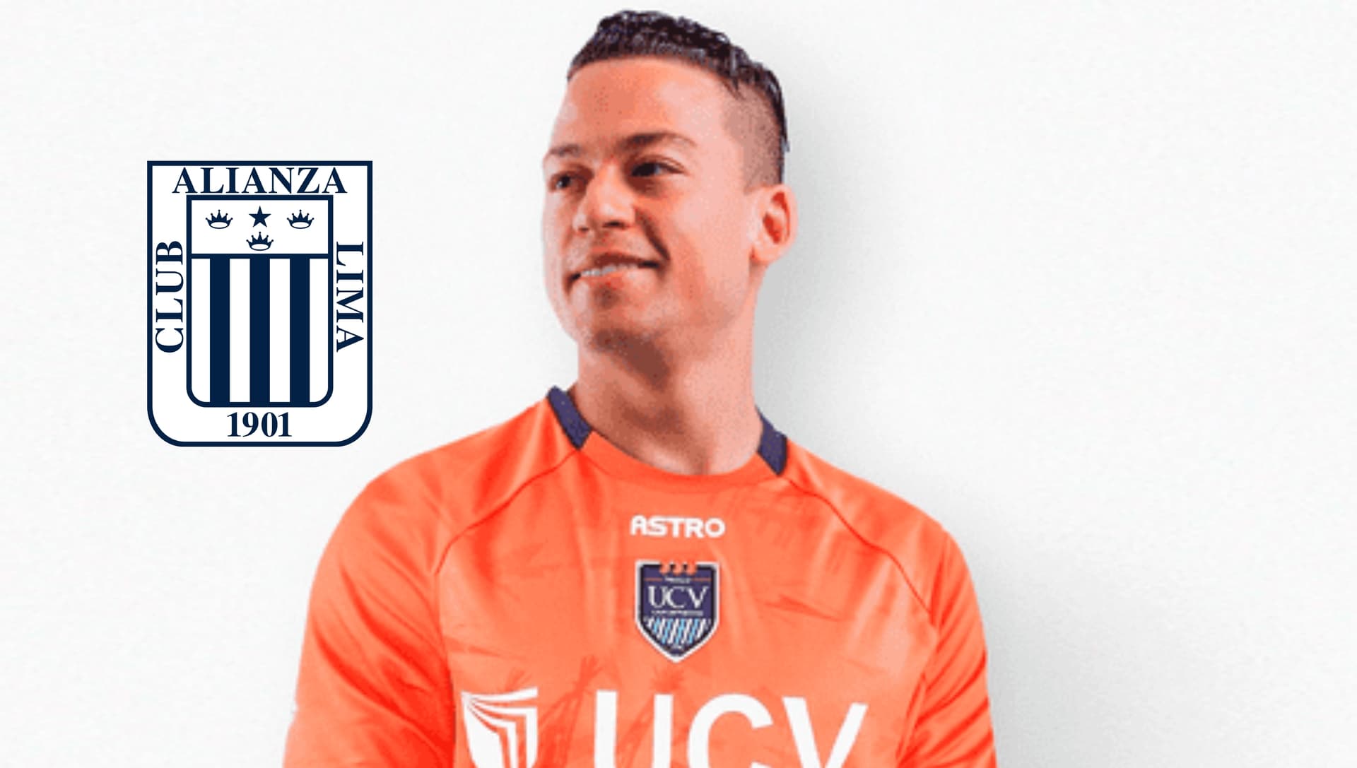 Cristian Benavente con el buzo de la Universidad César Vallejo.