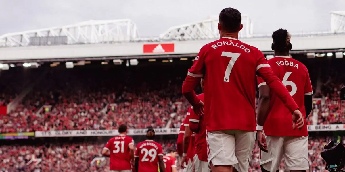 Cristiano Ronaldo metió un doblete con el Manchester United al inicio del segundo tiempo, todo indica que será una temporada inolvidable para el bicho.